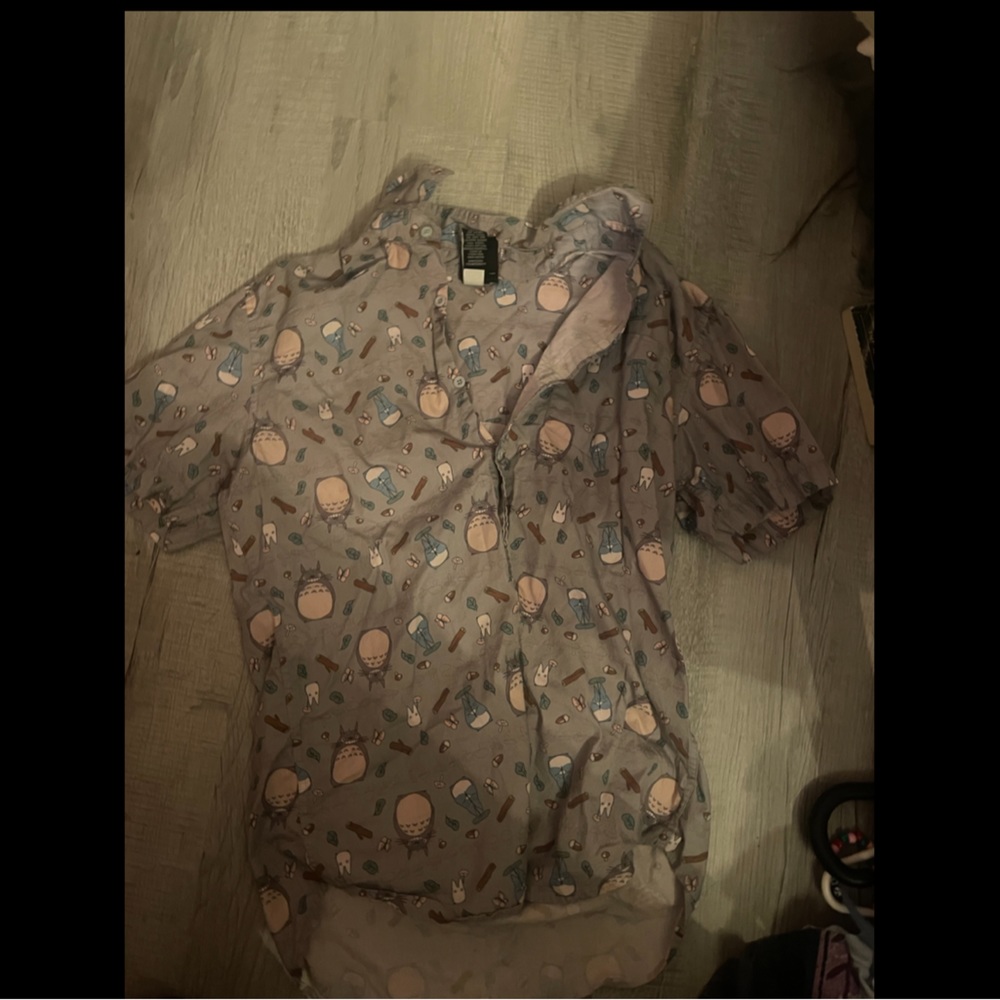 Size S My Neighbor Totoro Button Up From Hot Topic ‼️Has a rip at bottom‼️